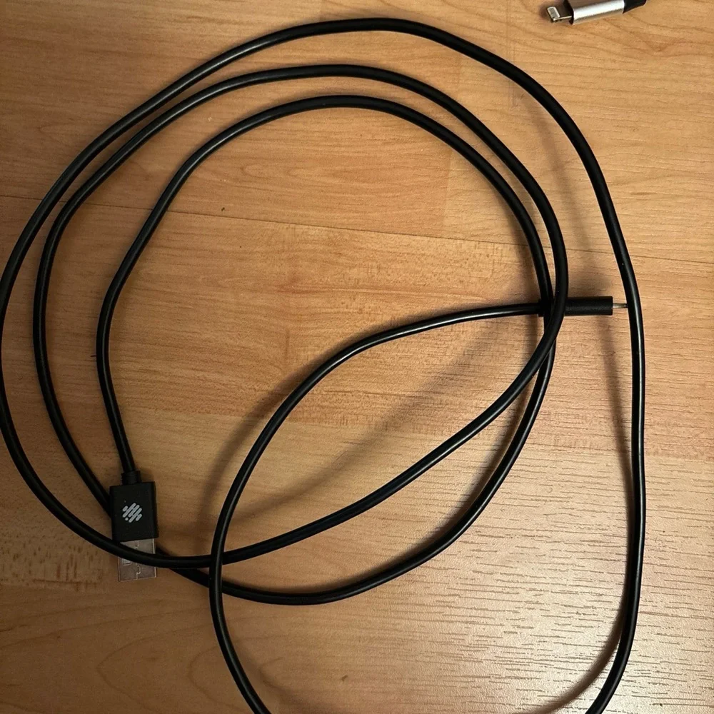 2 pack 6 and 10 FT new Charging Cables for iPhone and 4 Complimentary Headphones